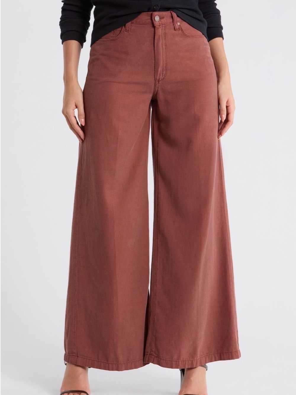 Wide Leg High-Rise Jeans in Rust